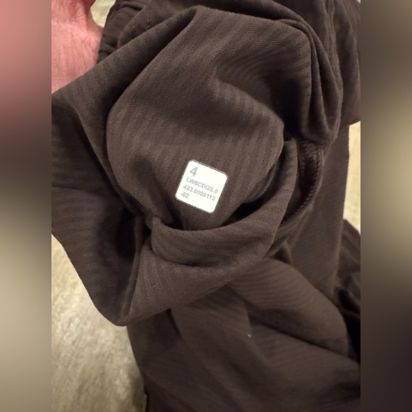 Lululemon Dance Studio Mid Rise Crop Pants - Picture 5 of 5